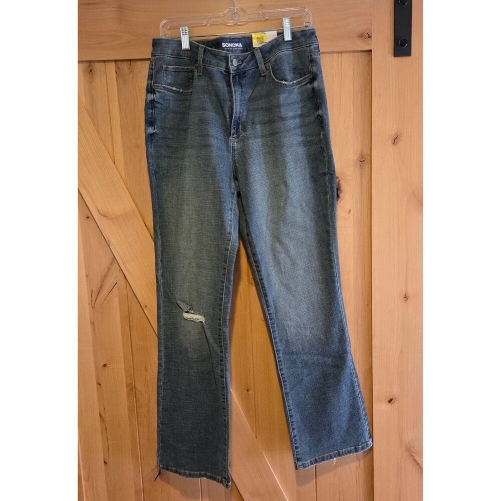 New! Sonoma Curvy Bootcut Size 14 Jeans Denim blue Distressed Knee Hole